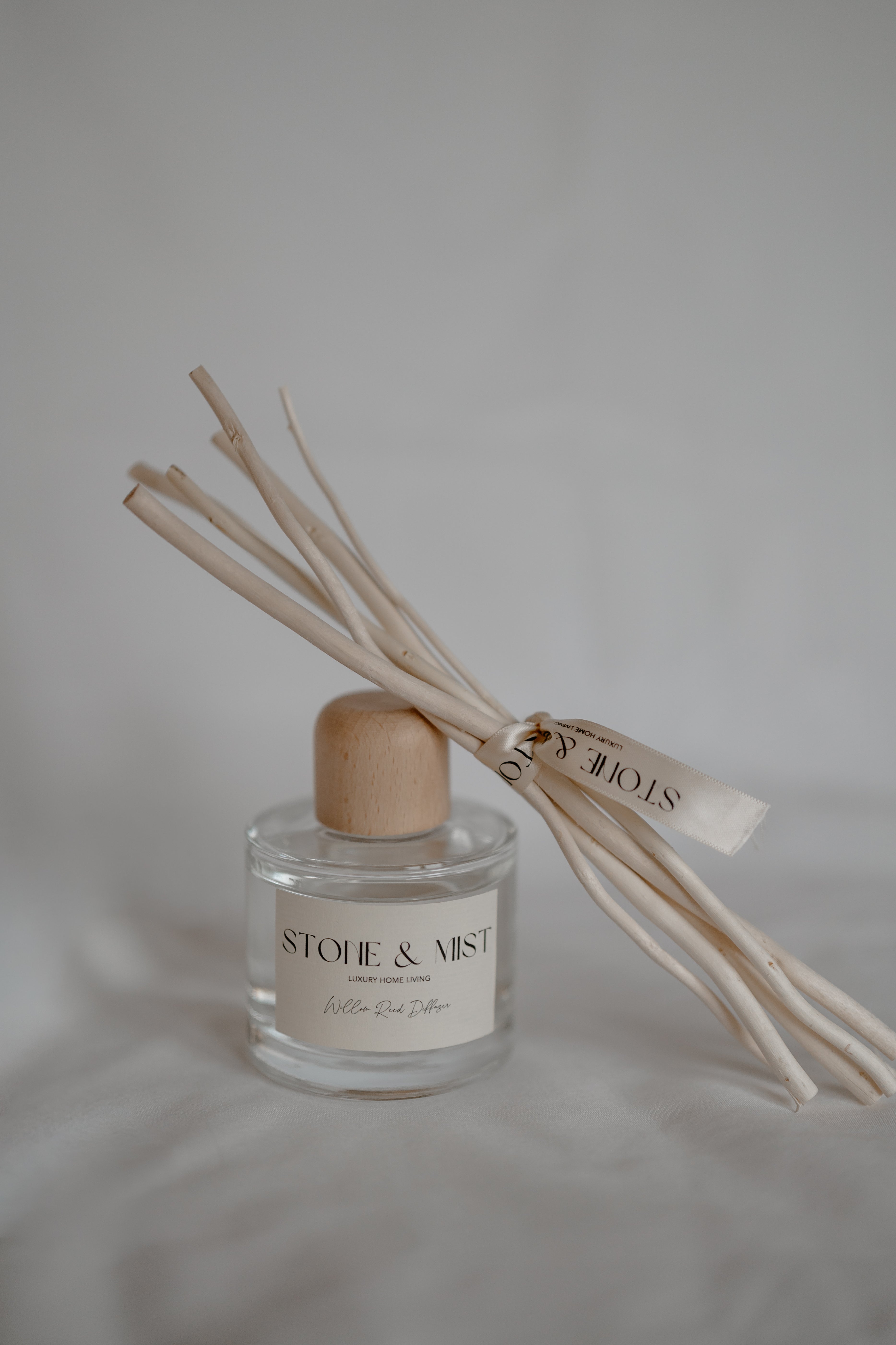 Luxury Willow Reed Diffuser, Willow Reeds in Ribbon, Neutral background